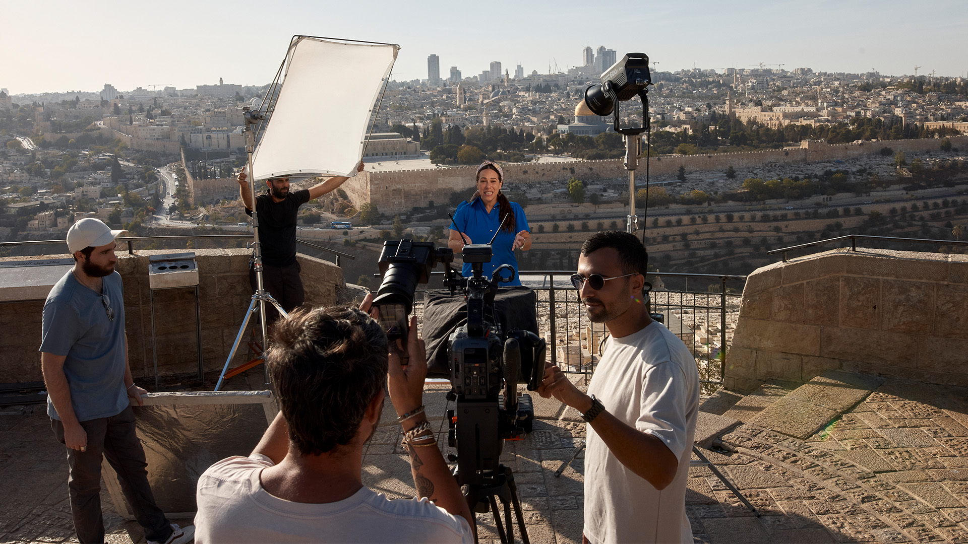 צוות בוקסה בצילומים בירושלים